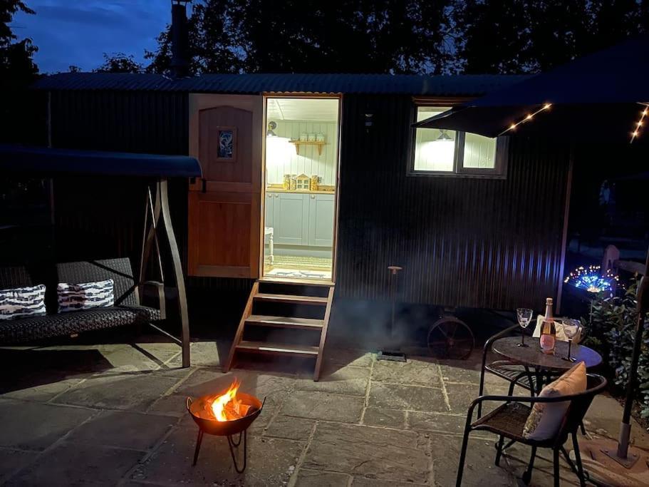 Forest View Shepherd Hut